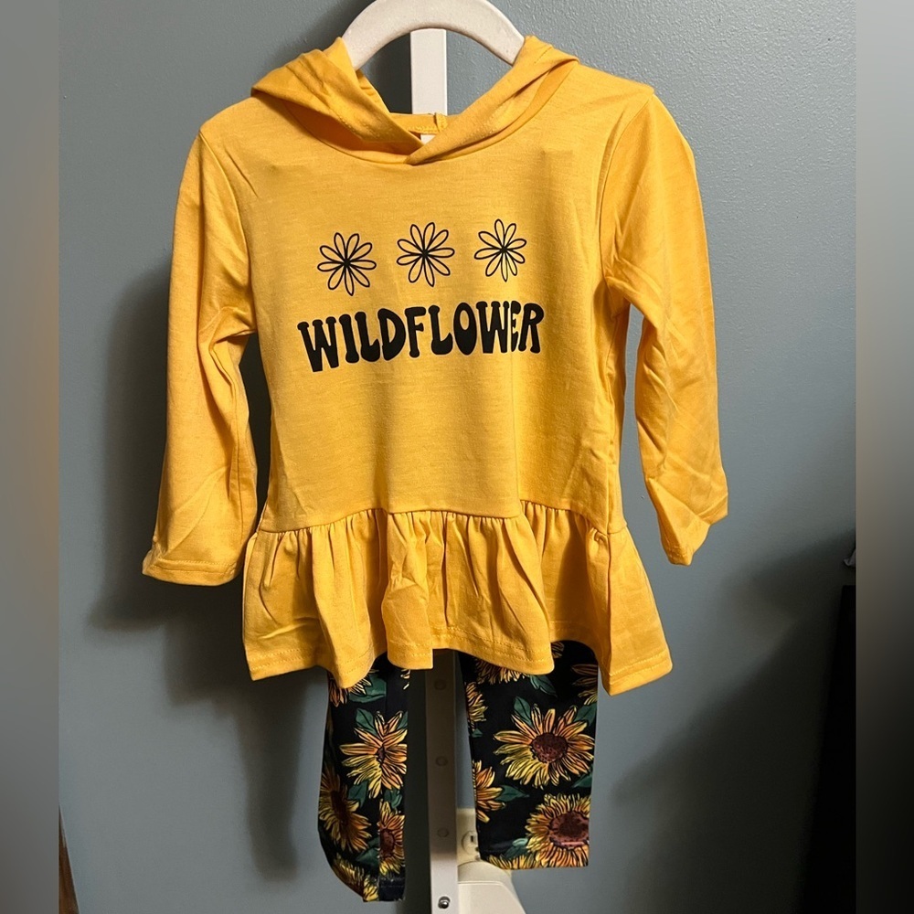Yellow Wildflower Hoodie and Sunflower Leggings Set Boutique NWOT
